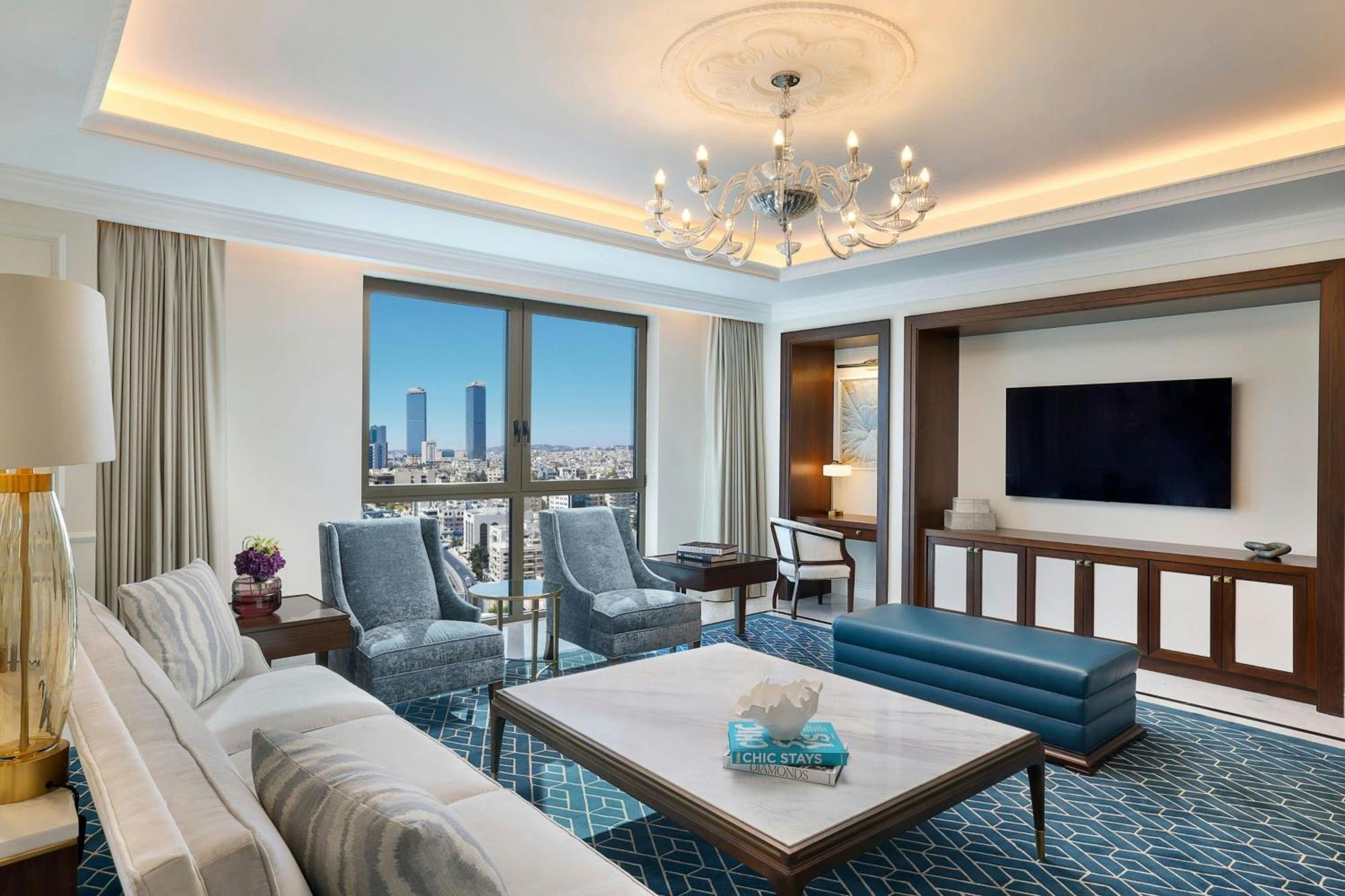 The Ritz-Carlton, Amman Hotell Eksteriør bilde A suite at the hotel