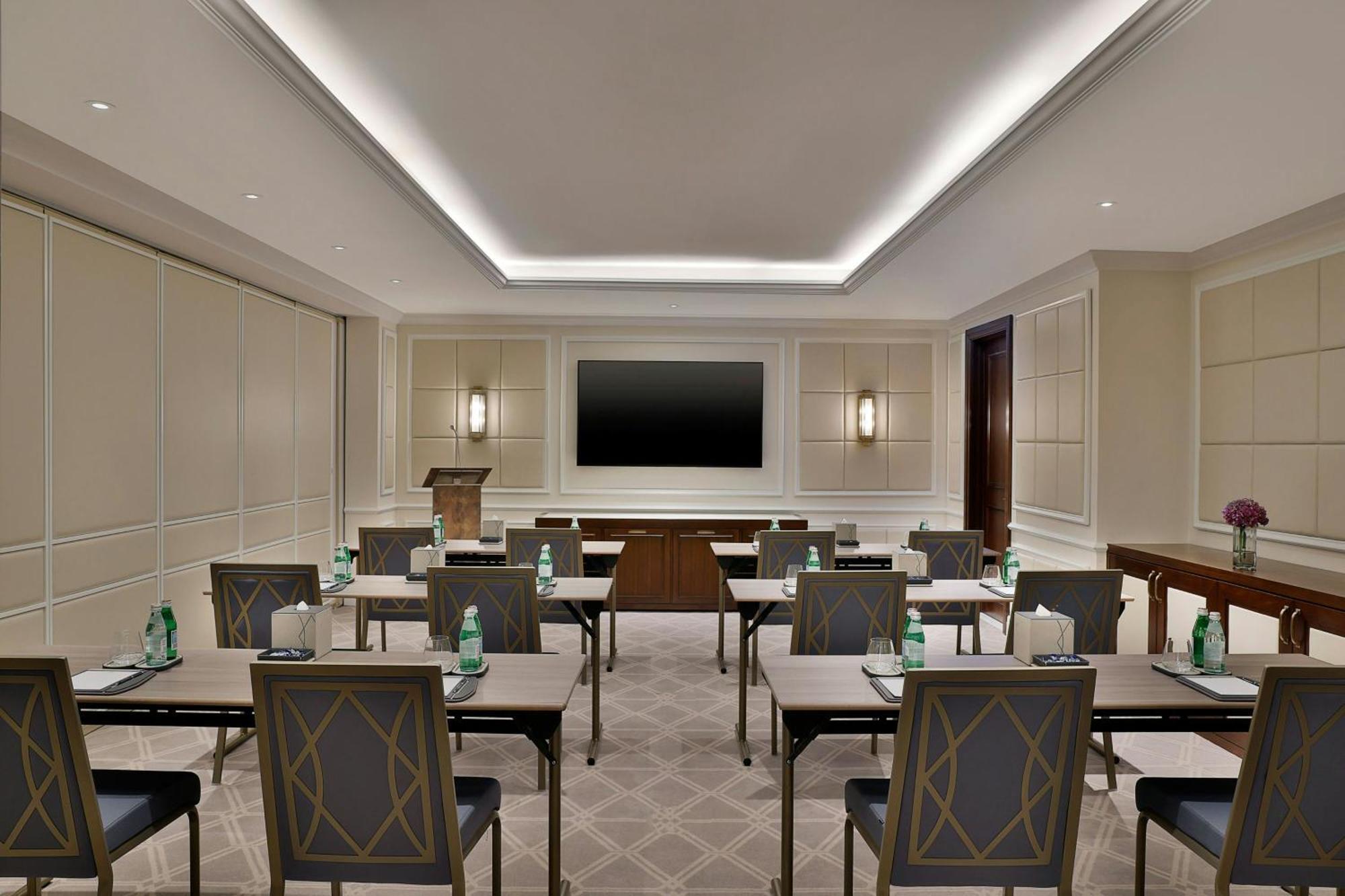 The Ritz-Carlton, Amman Hotell Eksteriør bilde Meeting room