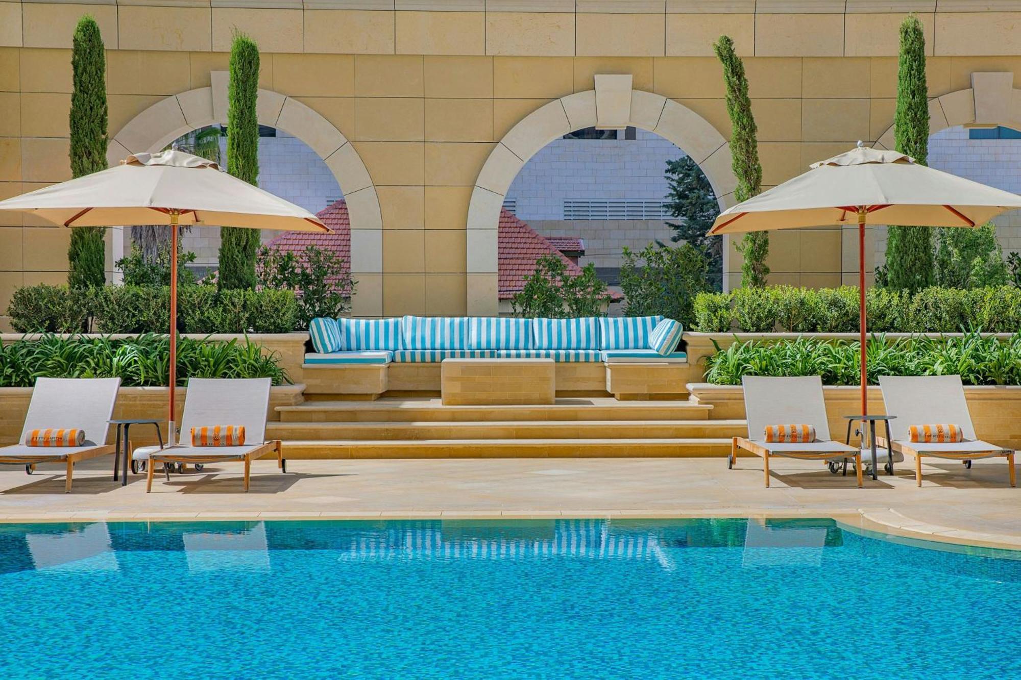 The Ritz-Carlton, Amman Hotell Eksteriør bilde The pool at the Westin Athens