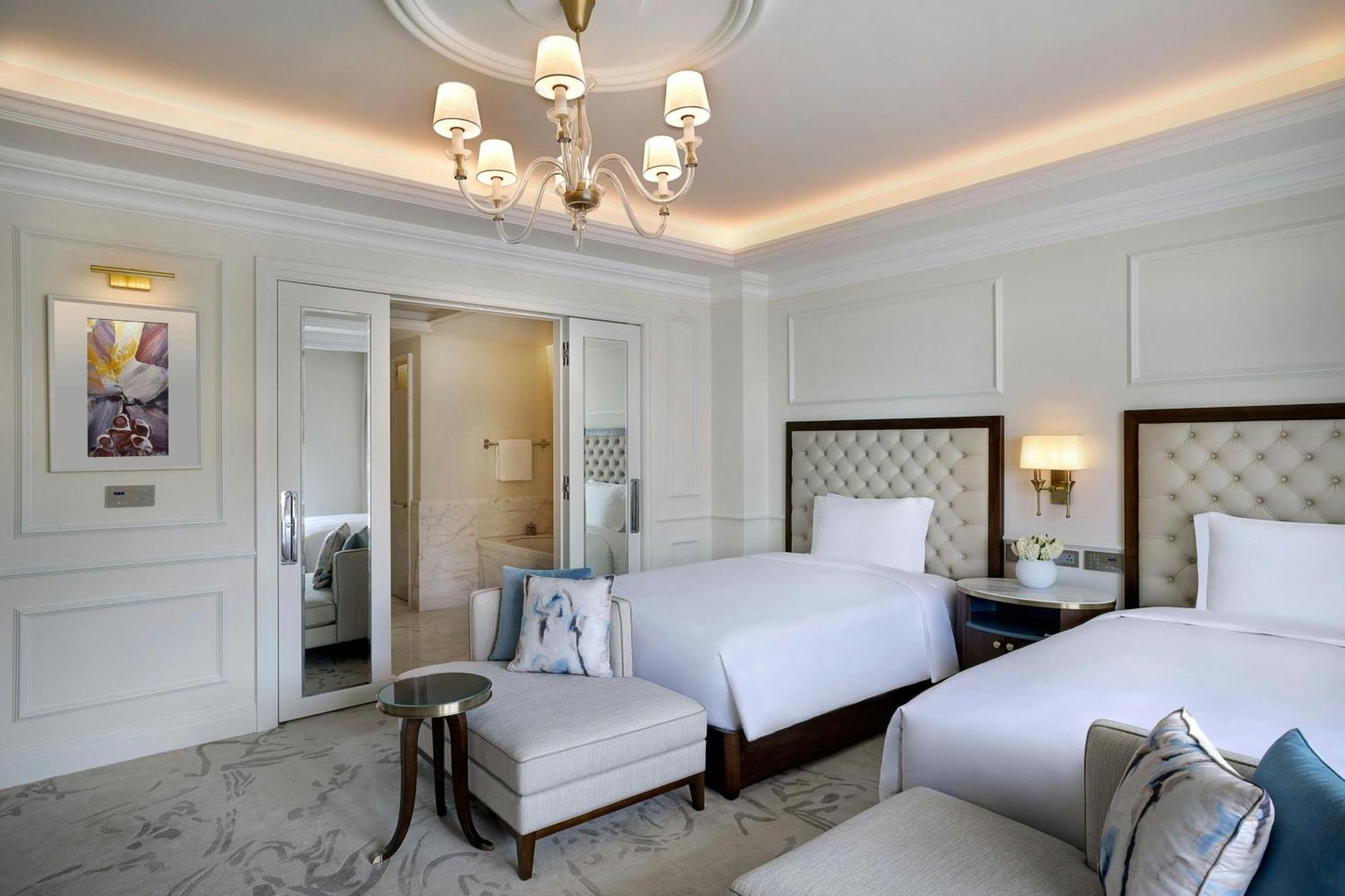 The Ritz-Carlton, Amman Hotell Eksteriør bilde Deluxe Room