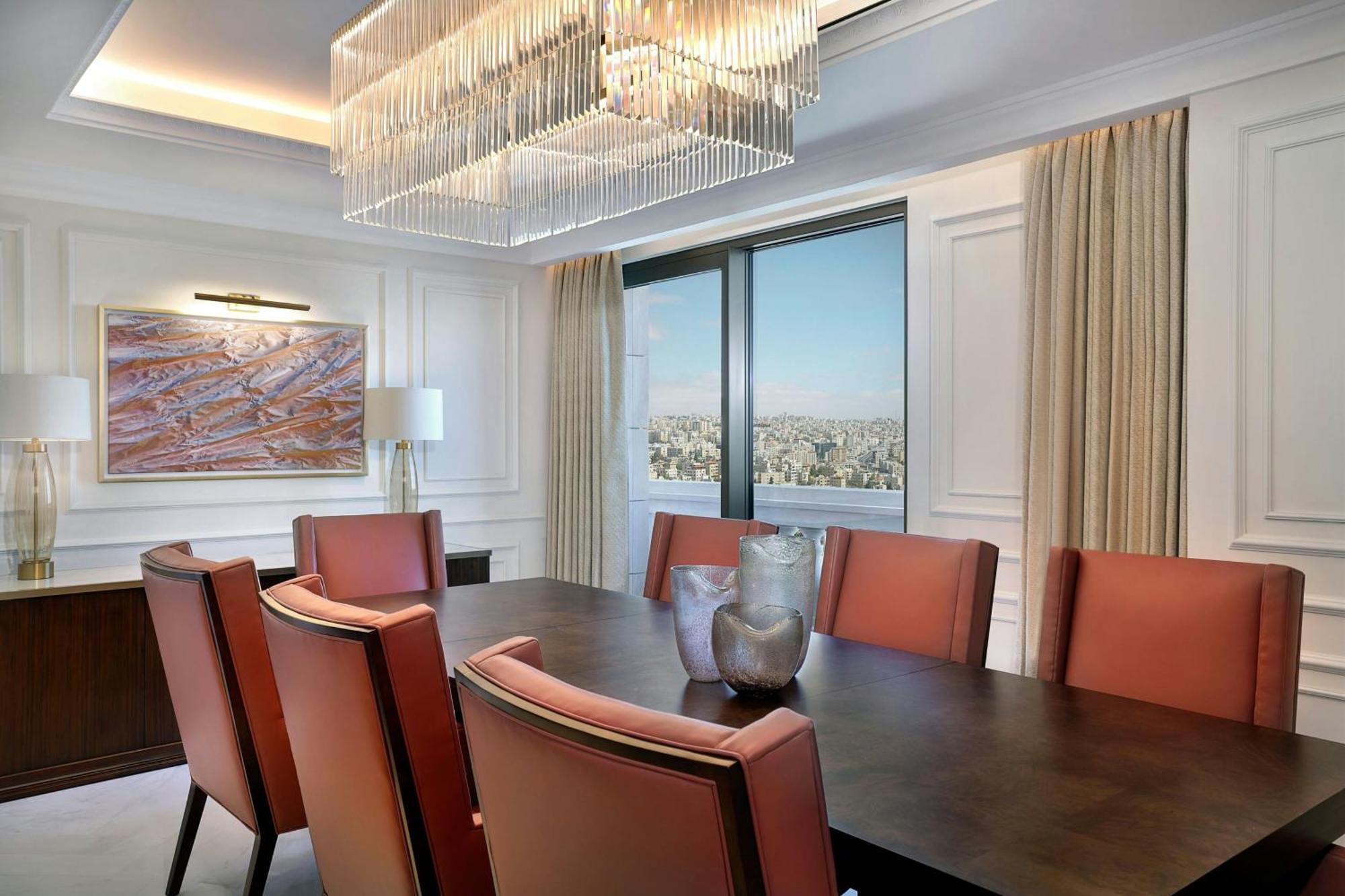 The Ritz-Carlton, Amman Hotell Eksteriør bilde The dining room